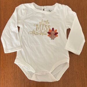 😊FREE😊 Baby Essentials White Long Sleeve Onesie with Turkey Design 12m